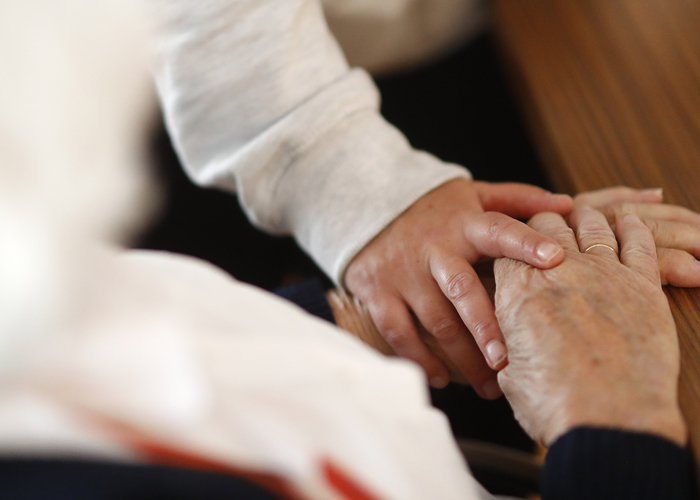 Liebevolle Betreuung in der Emilia Seniorenresidenz